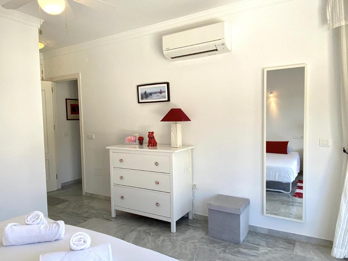Villa Lucena Private Pool Casasol نيرخا المظهر الخارجي الصورة